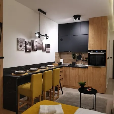 Talija Milmari Nlux *