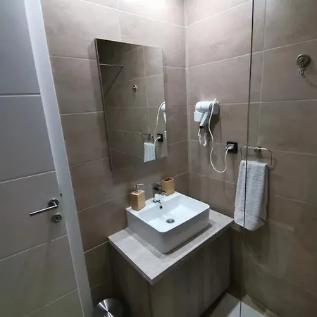 Talija Milmari Nlux 科帕奥尼克