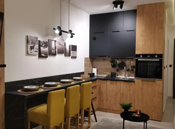 Talija Milmari Nlux *