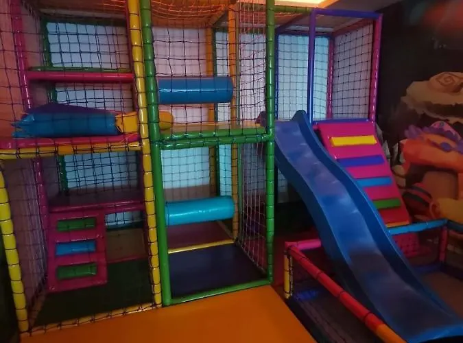 Talija Milmari Nlux *